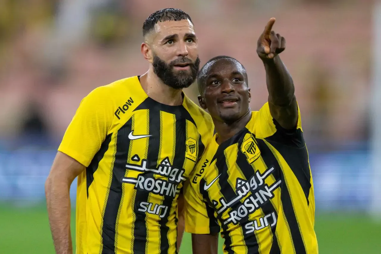 مباراة الاتحاد وضمك اليوم في ليلة التتويج بدوري روشن السعودي 2024-2025