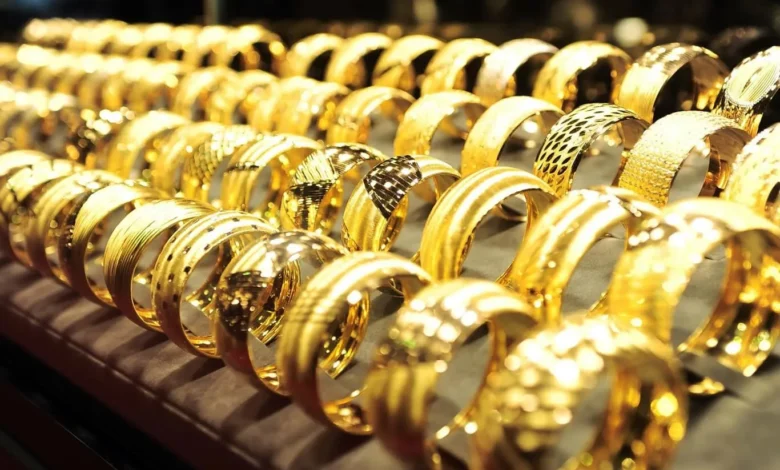 تراجع سعر أونصة الذهب اليوم في العراق.. والأسواق تترقب تقلبات الدولار