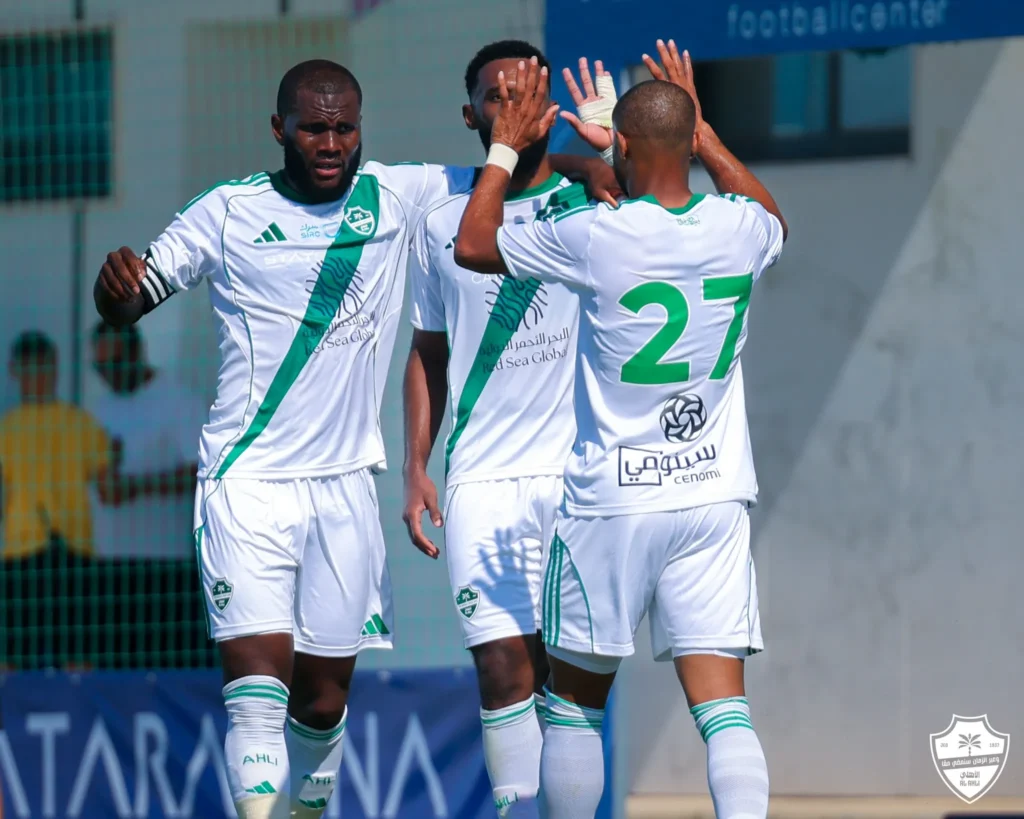 مباراة الأهلي والعين في مباراة ودية 2025