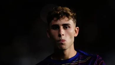 مدرب منتخب إسبانيا يصدم جماهير برشلونة بشأن قرار فيرمين لوبيز