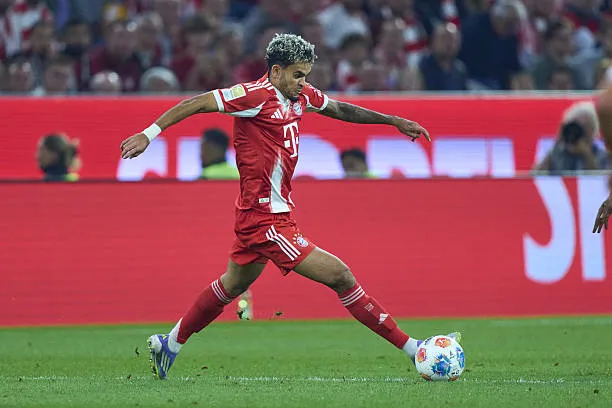 لويس دياز لاعب البايرن