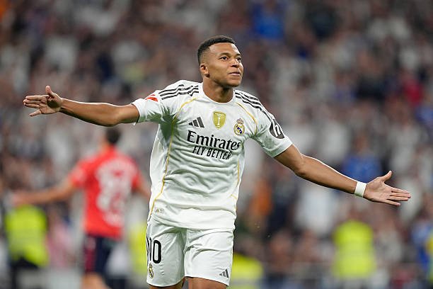 كيليان مبابي لاعب ريال مدريد