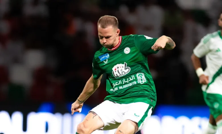 الاتفاق يستضيف ضمك في صراع التعويض بالدوري السعودي