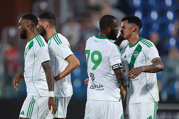 مباراة الأهلي السعودي ضد الدحيل في دوري أبطال أسيا للنخبة