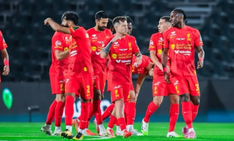 القادسية يواجه الفتح في لقاء الجولة الرابعة من دوري روشن السعودي