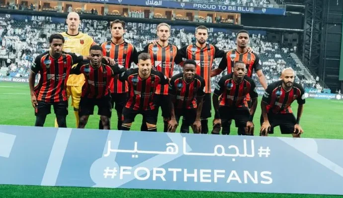 الرياض يستضيف النجمة في صراع البدايات القوية في دوري روشن السعودي