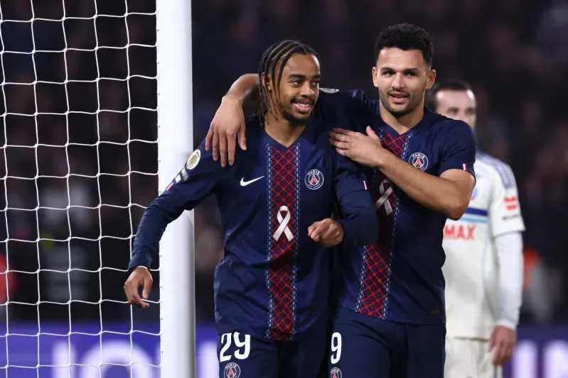 مباراة باريس سان جيرمان ولوريان في الدوري الفرنسي الجولة العاشرة