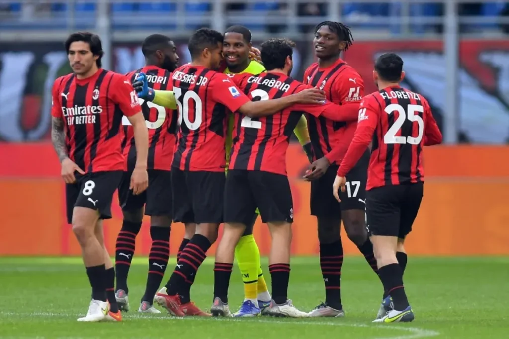 مباراة ميلان ضد فيورنتينا في الدوري الايطالي