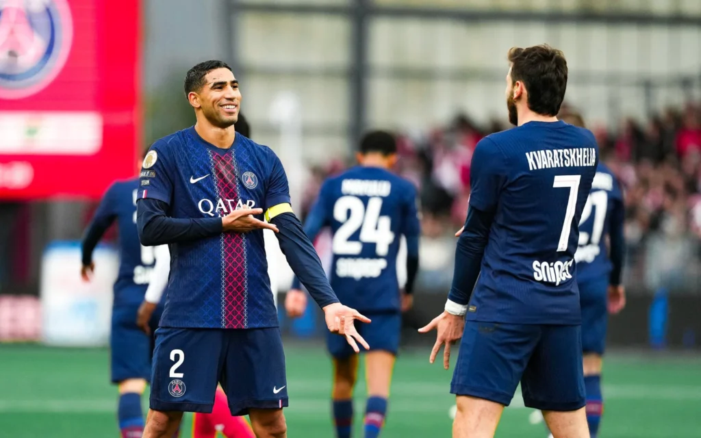 باريس سان جيرمان يواجه نيس لاستعادة الصدارة في الدوري الفرنسي قبل موقعة بايرن