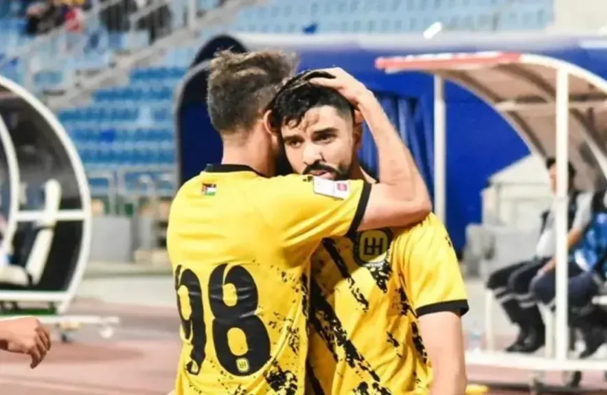 مباراة الحسين إربد والكرمل في لقاء دور ال 16 من كأس الأردن