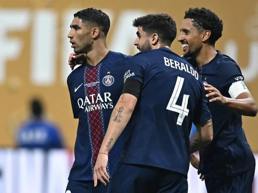 مباراة باريس سان جيرمان وليون في الدوري الفرنسي