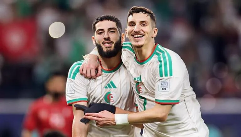 مباراة الجزائر ضد العراق في قمة المجموعة الرابعة في كأس العرب 2025