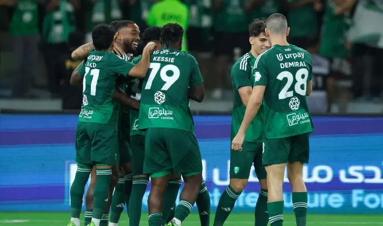 الأهلي يواجه الرجاء المغربي في مباراة ودية بجدة